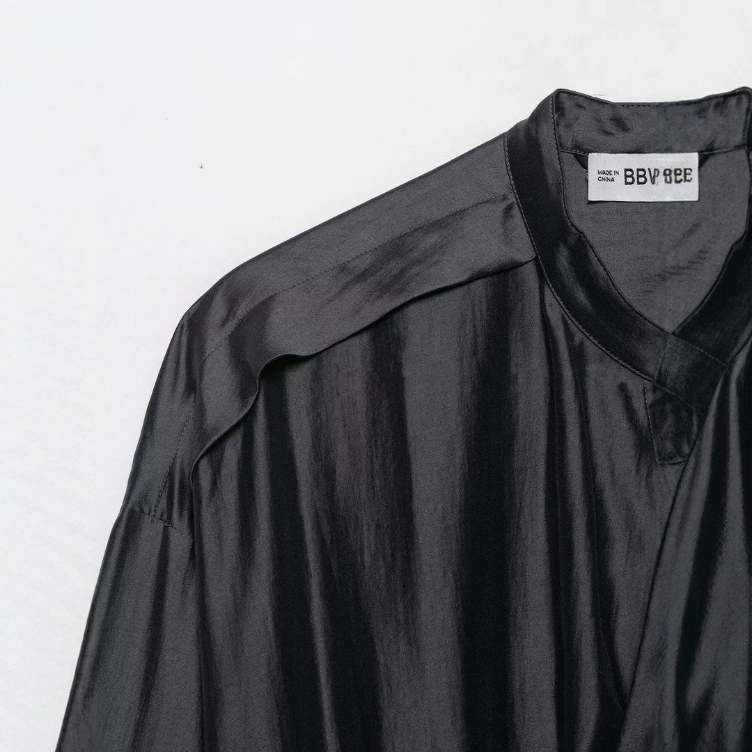 Damen Bluse mit Stehkragen, Tunnelzugtaillierung und weiten Manschetten Echo Archiv
