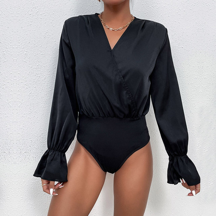Damen Satin-Body mit Wickel-V-Ausschnitt, tailliertem Rippbund und Volantärmeln Echoarchiv