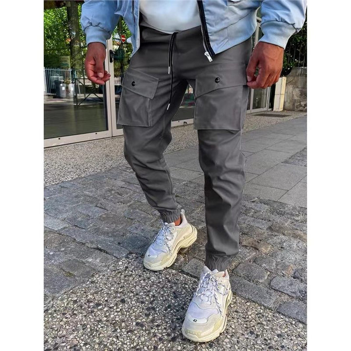 Herren Cargo-Hose mit vielen Taschen und elastischem Abschluss Echoarchiv
