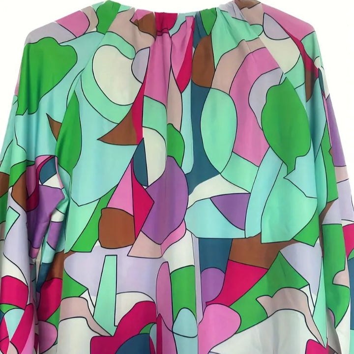 Damen oversized Bluse mit farbenfrohem grafischen Muster und weit ausgestellten Ärmeln Echo Archiv