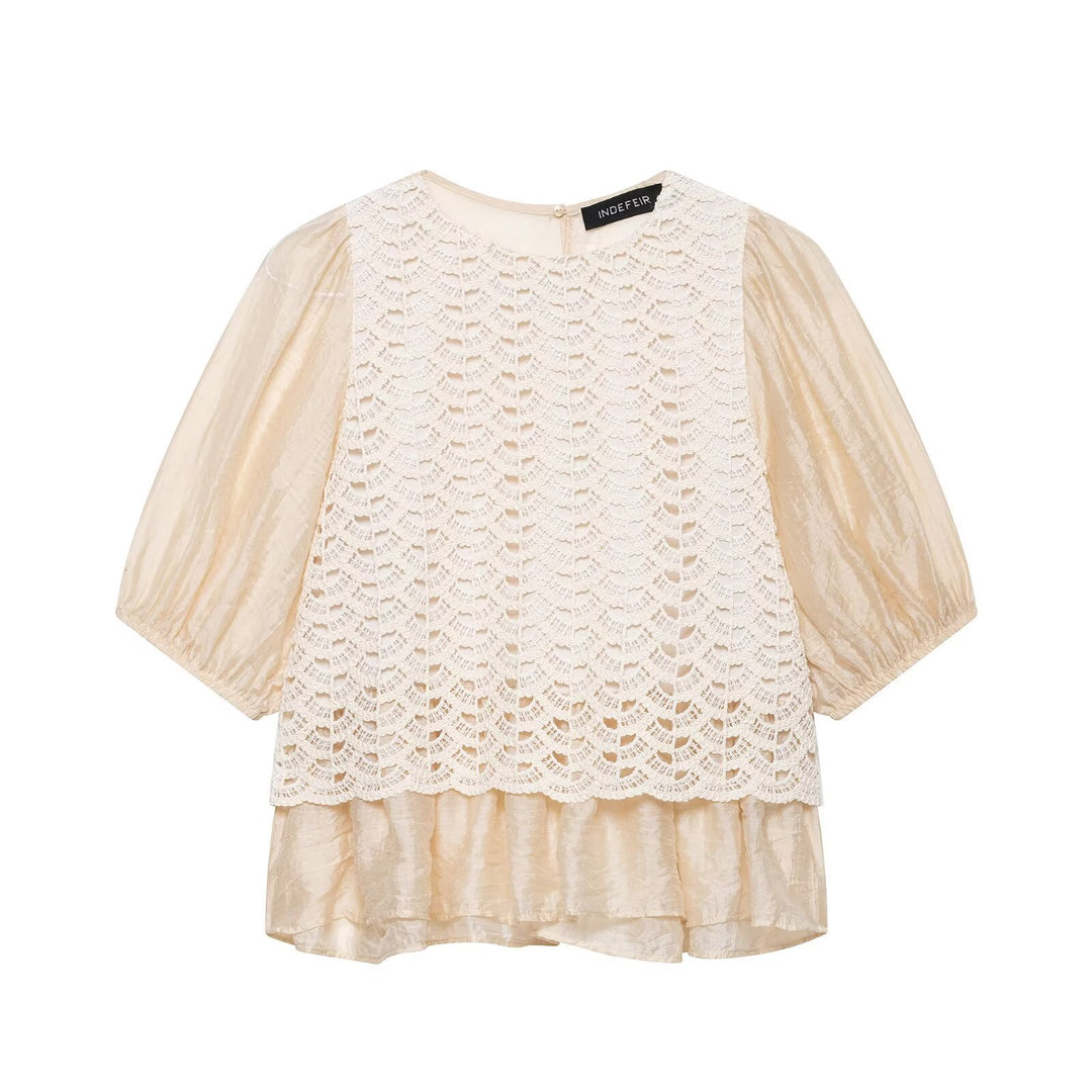 Damen Häkel-Overlay-Bluse mit Volant-Underlayer und Puffärmeln Echo Archiv