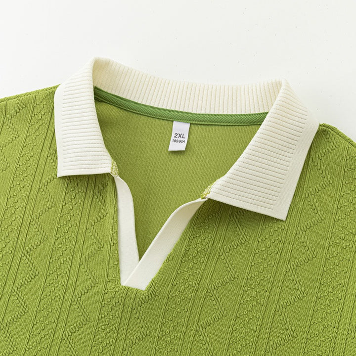 Herren Oversize Strick-Polo mit Strukturstrick, offenem V‑Ausschnitt und geripptem Kragen Echoarchiv