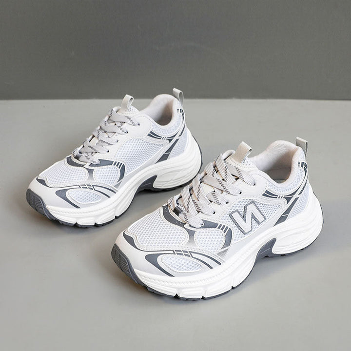 Damen Sportliche Laufschuhe mit atmungsaktivem Mesh-Obermaterial und dämpfender Sohle Echoarchiv