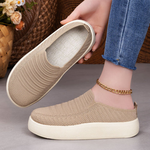 Damen nan gestrickter Slip-On Plateau-Sneaker mit sockenähnlichem Schaft, elastischem Einstieg und stoßdämpfender Leichtsohle Echo Archiv