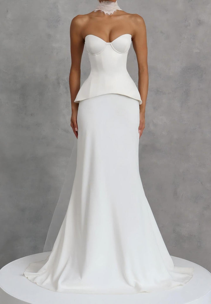 Damen Figurbetontes Brautkleid mit Peplum-Silhouette Echo Archiv
