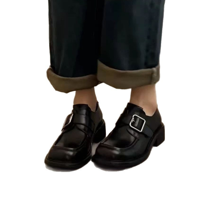 Damen Schnallen‑Loafer mit quadratischer Kappe und markanter Plateausohle Echo Archiv