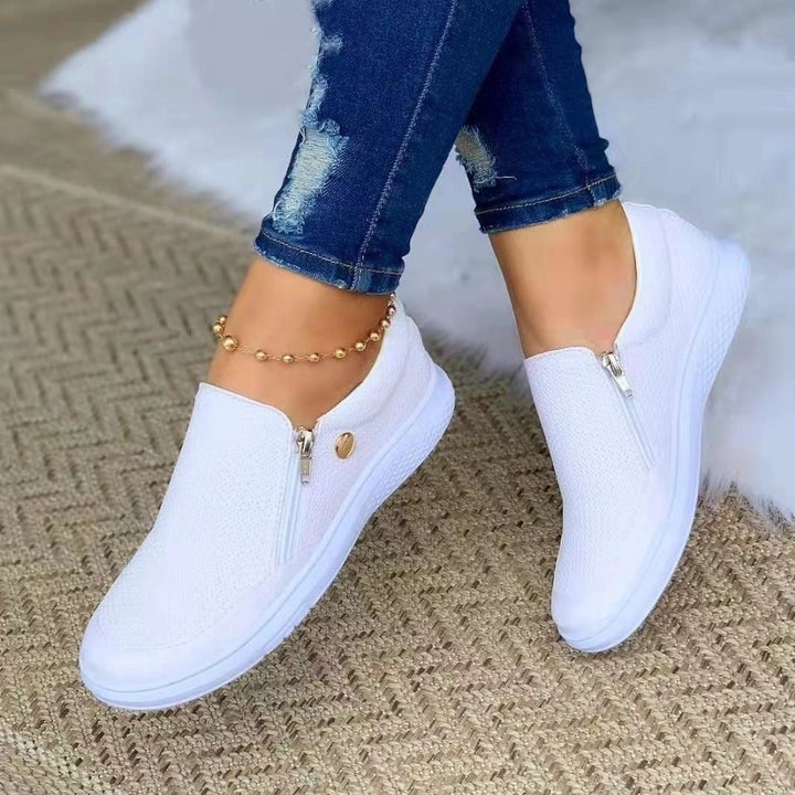 Damen Slip-On Mesh-Sneaker mit seitlichem Zipper und dicker Gummisohle – Névara