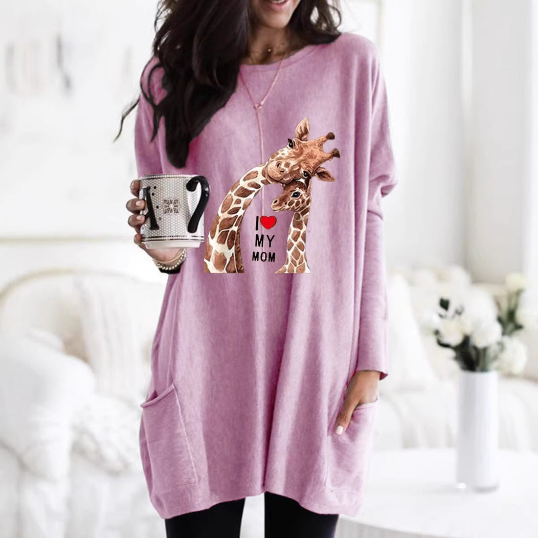 Frauen Übergroße Sweatkleid mit Giraffenmuster, Rundhalsausschnitt und Seitentaschen – Élara