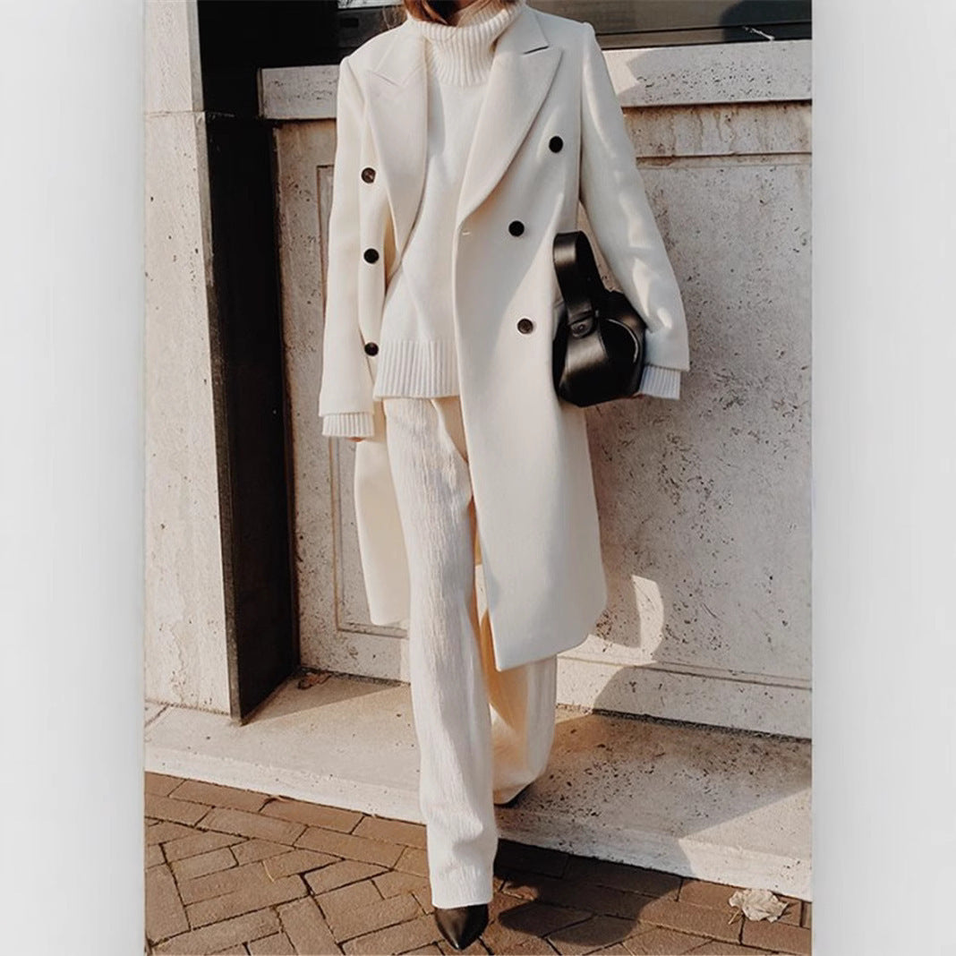 Frauen Doppelreiher Wollmischung Mantel mit oversized Schnitt und breiten Revers Echoarchiv