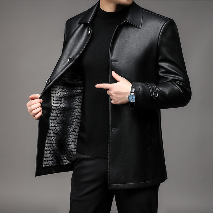 Herren Kunstlederjacke mit elegantem Schnitt und praktischen Taschen Echoarchiv