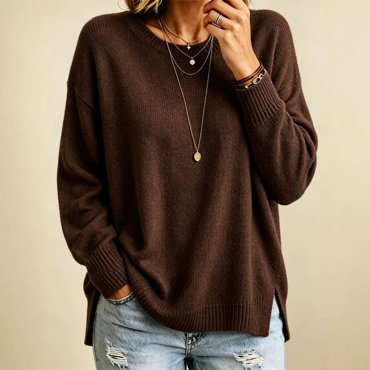 Damen Locker geschnittener Rundhals-Feinstrickpullover mit Seitenschlitzen und gerippten Bündchen – Mavelle