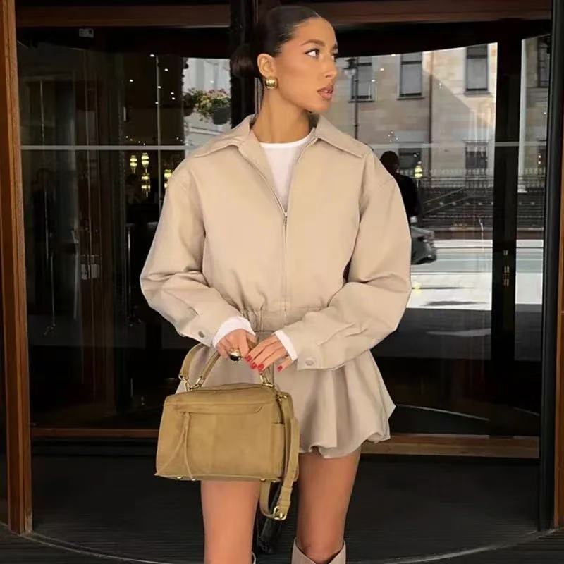 Damen Kurze Blousonjacke aus veganem Leder mit Reißverschluss und elastischem Saum Echo Archiv