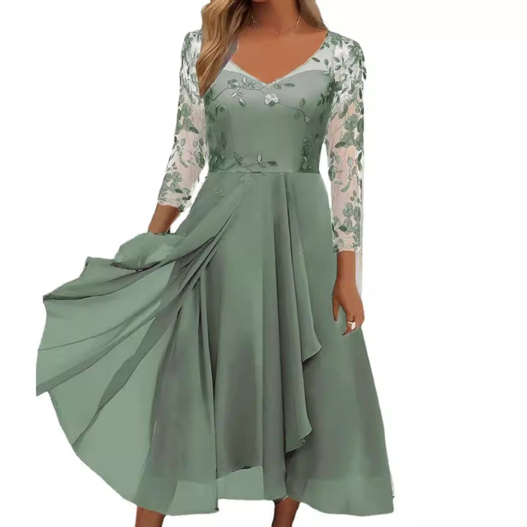 Damen nan elegantes Midikleid mit besticktem Tülloberteil, transparenten Dreiviertelärmeln und mehrlagigem Drapé-Rock Echo Archiv
