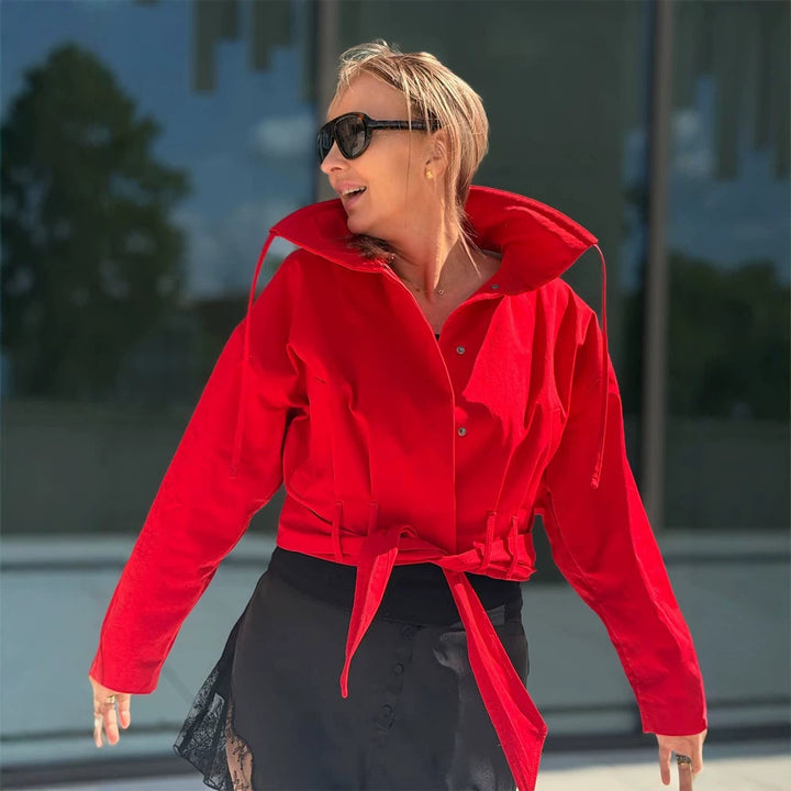 Damen Oversize Kurzjacke mit Taillengürtel und Hemdkragen Echoarchiv