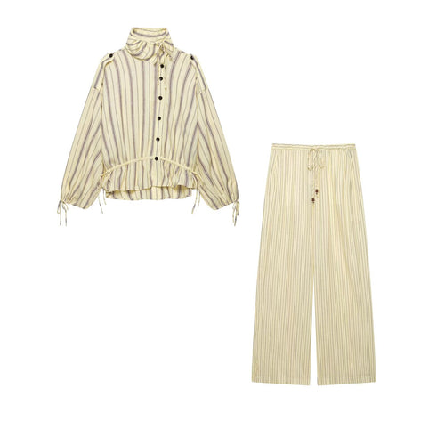 Damen Zweiteiliges gestreiftes Set aus Bluse mit Stehkragen und weiter Palazzohose Echo Archiv