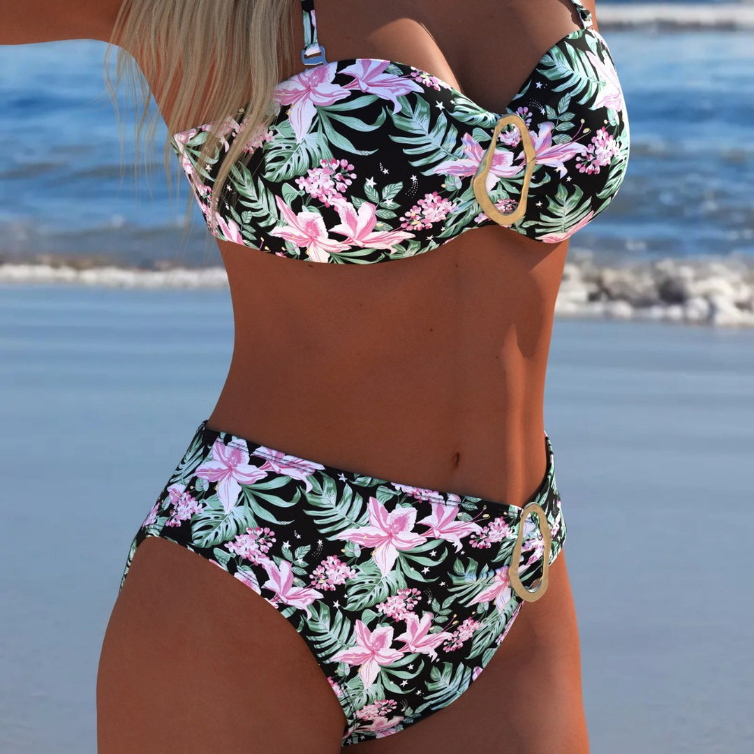 Damen Bikini-Set mit elegantem Balconette-Oberteil und hoch geschnittenen Höschen Echo Archiv