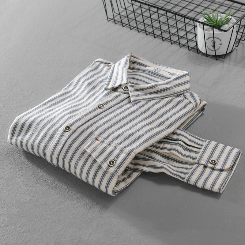 Herren Gestreiftes Overshirt aus leichter Baumwollmischung mit Brustklappe und Relaxed-Fit Echoarchiv