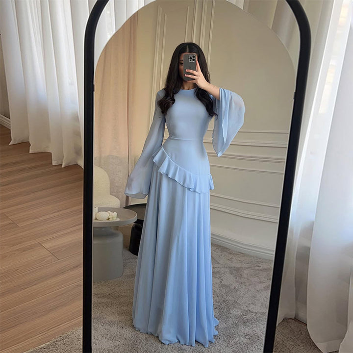 Damen Elegantes Maxikleid mit Rüschendetails und weitem Schnitt Echo Archiv