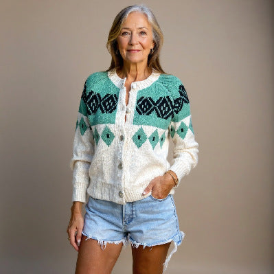 Damen nan kuscheliger Strickcardigan mit Zierholzknöpfen und Rundhalsausschnitt Echo Archiv