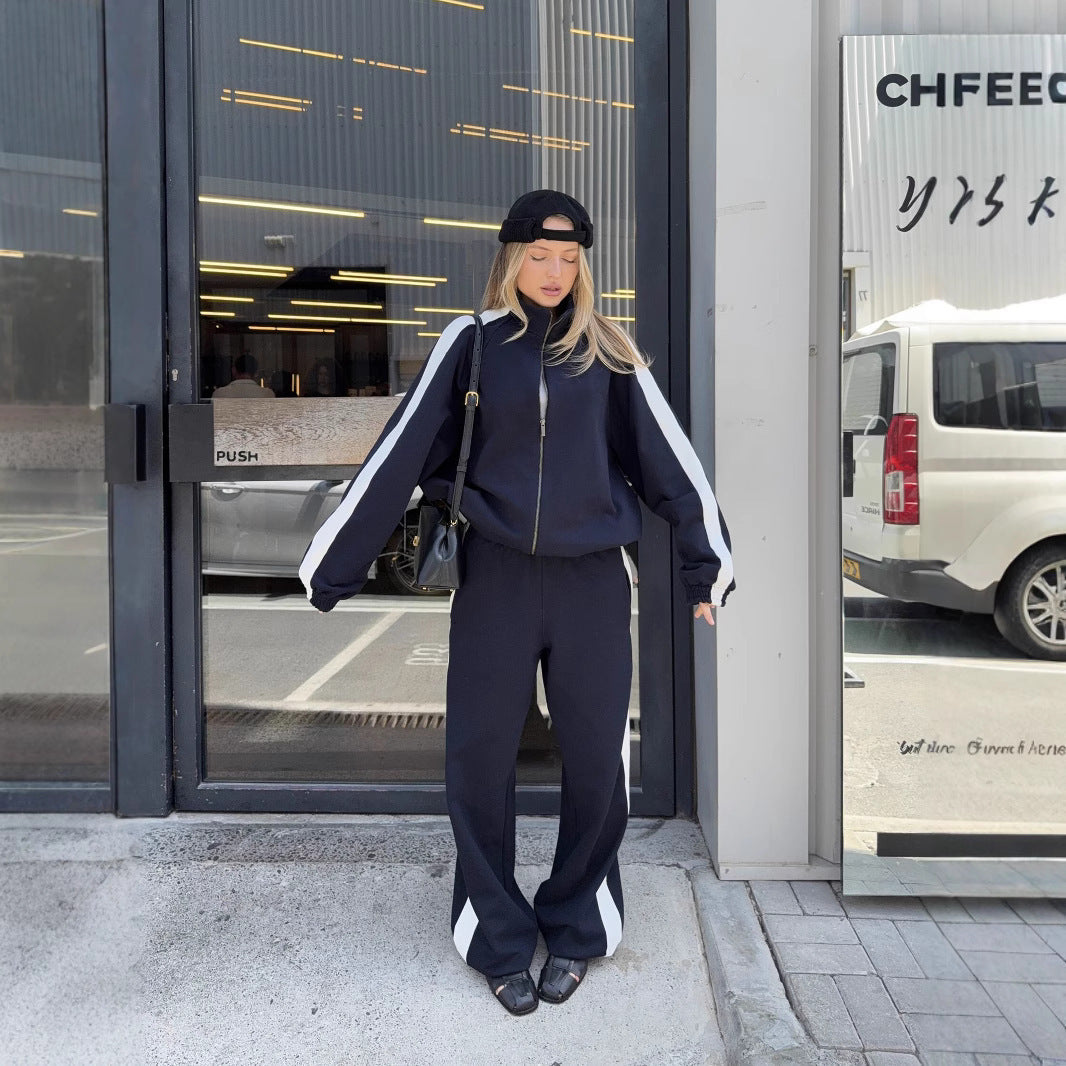Damen Kurzgeschnittenes Zip-Hoodie-Loungewear-Set aus weicher Sweatqualität mit elastischem Bündchen und High-Waist-Jogger – Auréline