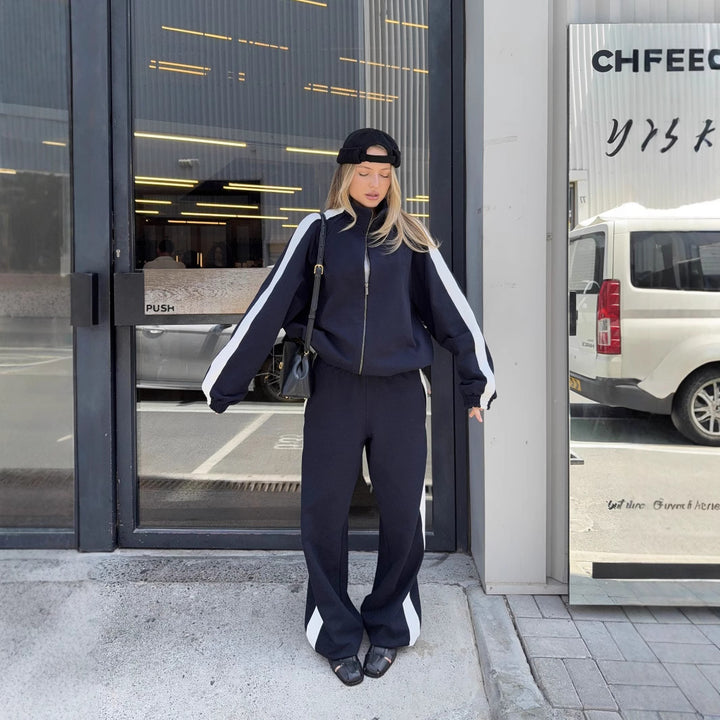 Damen Kurzgeschnittenes Zip-Hoodie-Loungewear-Set aus weicher Sweatqualität mit elastischem Bündchen und High-Waist-Jogger – Auréline