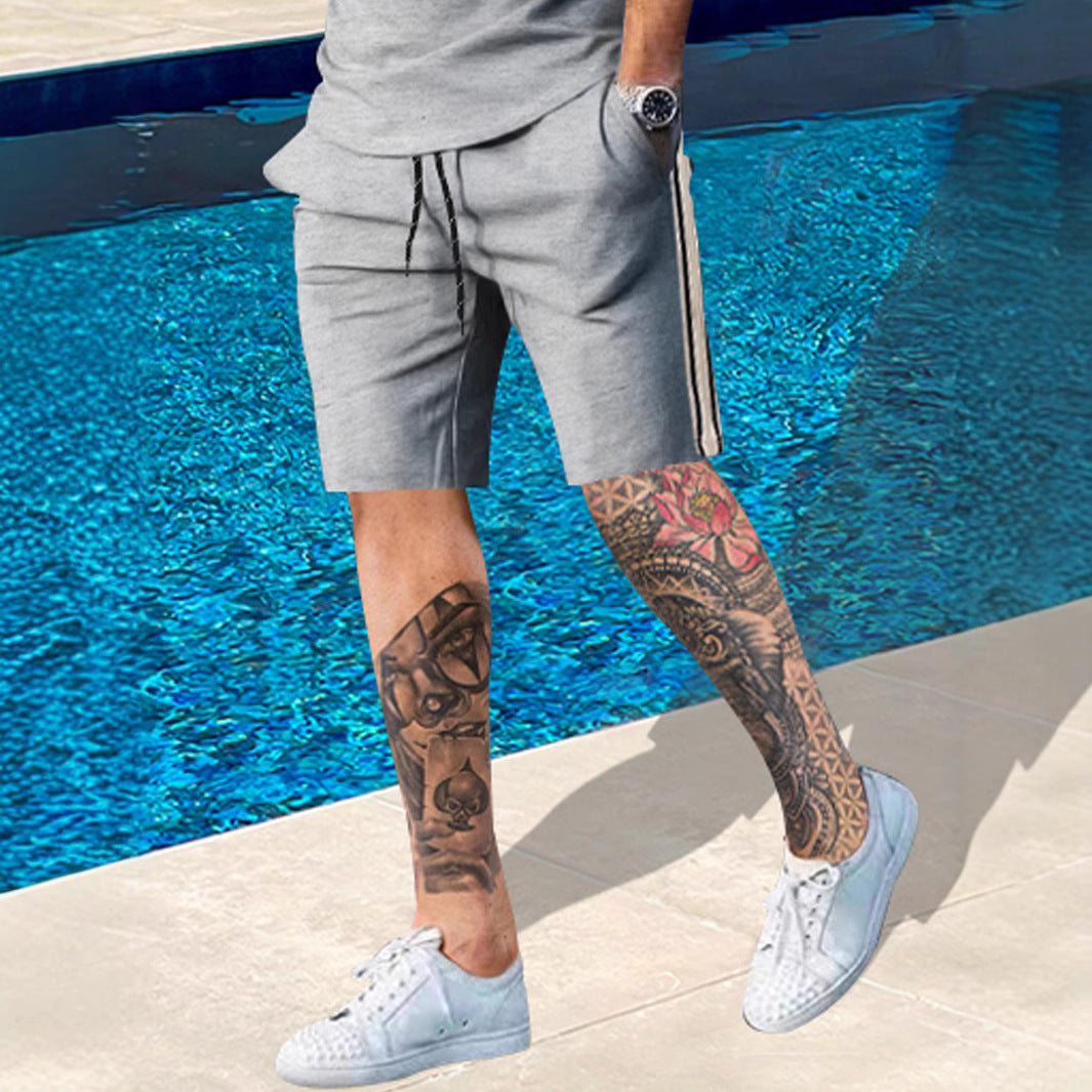 Herren Sportliche Shorts mit seitlichen Streifen Echoarchiv