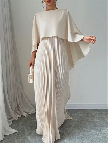 Damen Maxikleid mit plissiertem Rock und fließendem Cape Echo Archiv