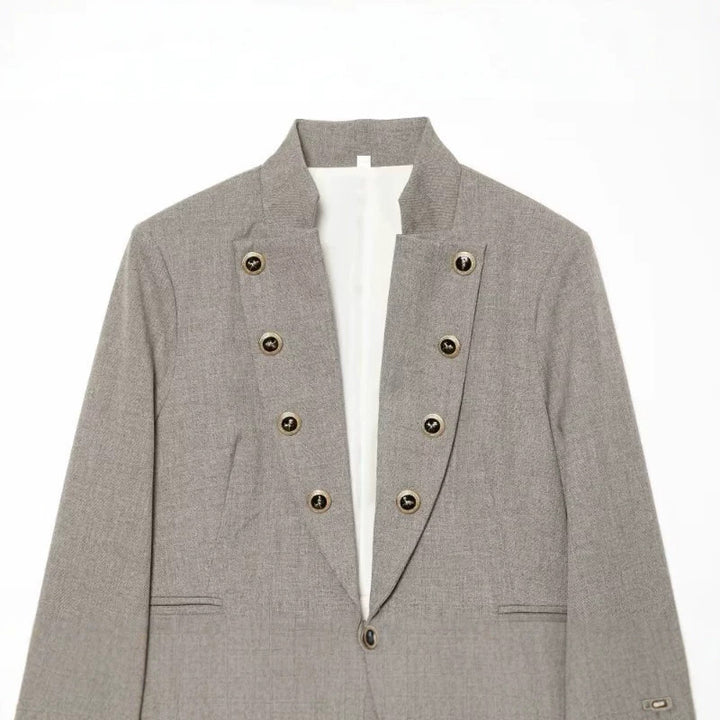 Damen Kurzblazer im Military-Stil mit Stehkragen und dekorativen Knopfreihen Echo Archiv