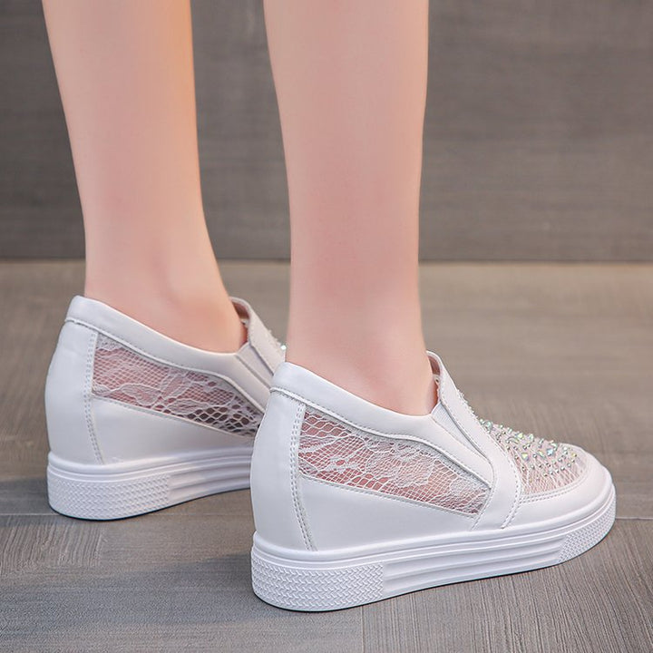 Damen Slip-On Keil-Sneaker mit funkelnden Ziersteinen und elastischen Seiteneinsätzen Echo Archiv