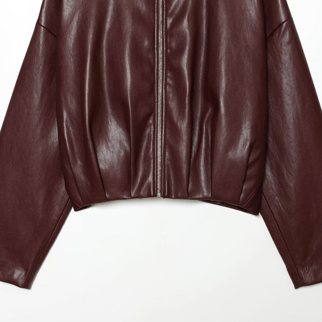 Damen Cropped Boxy-Bomberjacke in glänzender Lederoptik mit hohem Funnelkragen Echoarchiv