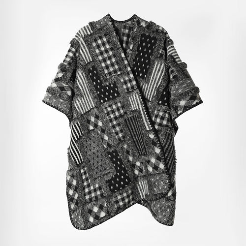 Damen Oversize-Patchwork-Cape im Bouclé- und Jacquard‑Mix mit kastiger Kurzarm-Silhouette Echo Archiv