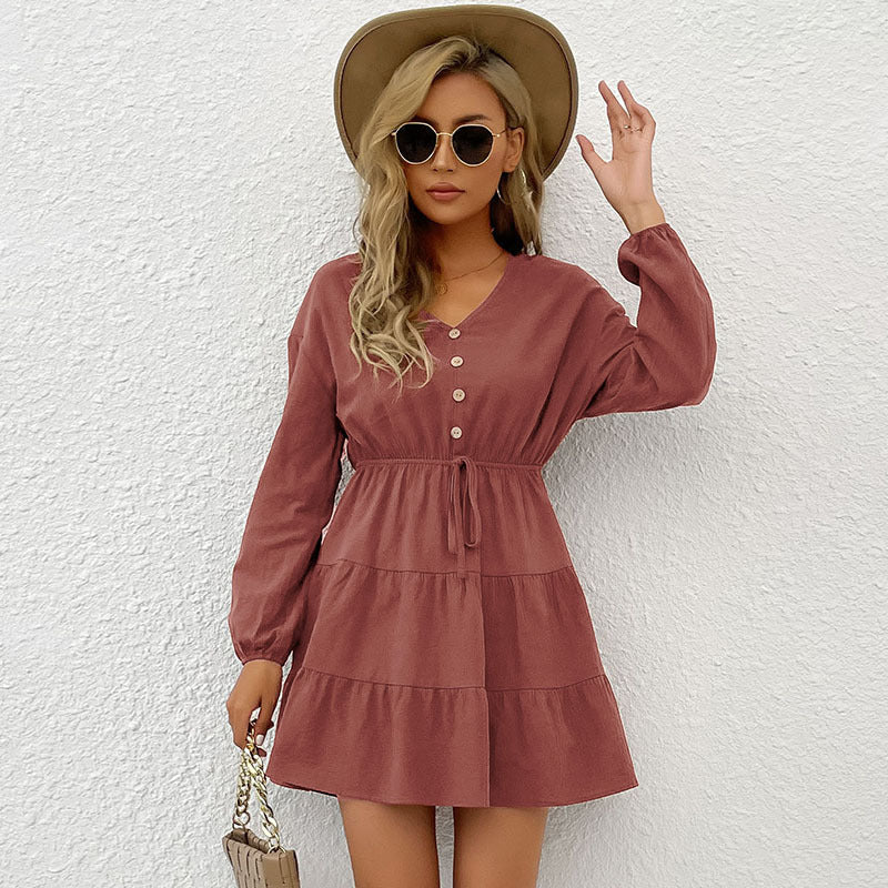 Damen Gestuftes Viskose-Minikleid mit Taillenschnur und Knopfdetail Echoarchiv