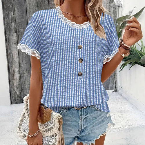 Damen nan kurzärmlige Vichykaro-Bluse mit Spitzenbesatz und dekorativer Knopfleiste Echo Archiv