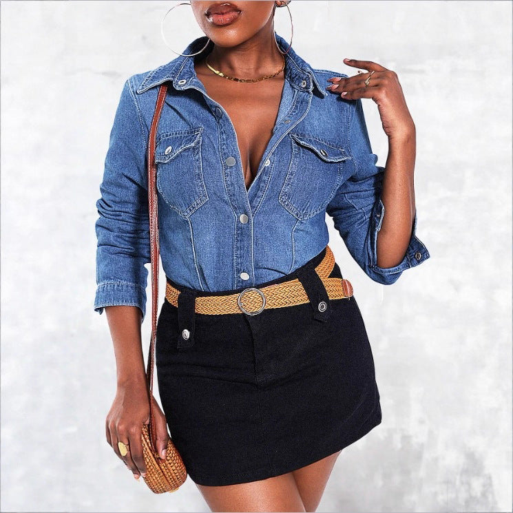Damen tailliertes Denim‑Hemd mit Pattentaschen und Druckknopf‑Front Echo Archiv