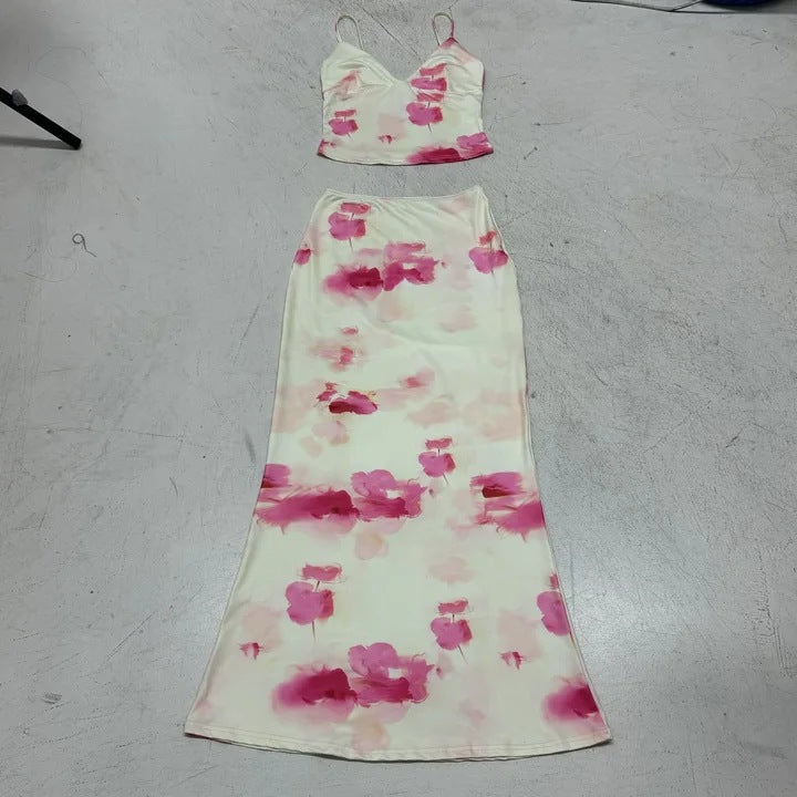 Damen Elegantes Blumenkleid mit schmaler Silhouette und Spaghetti-Trägern Echo Archiv