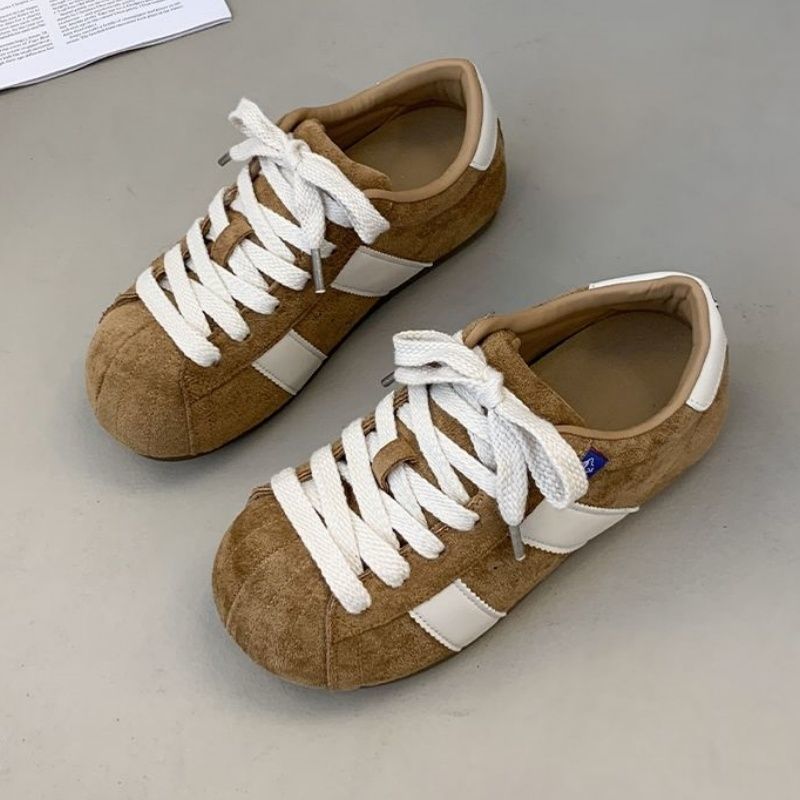 Damen Komfortable Sneaker aus hochwertigem Wildleder mit klassischem Design Echo Archiv