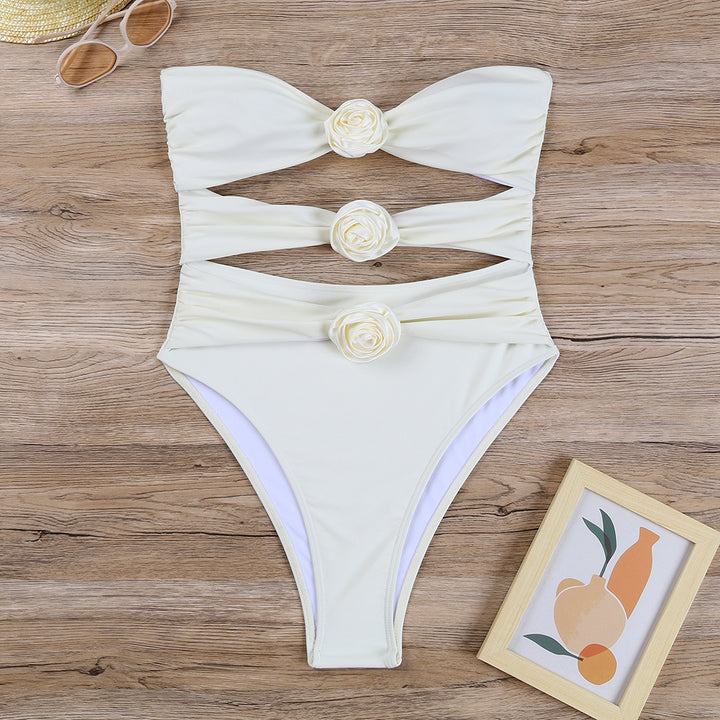 Damen Eleganter Monokini mit floralem Design und Cut-Out-Details Echo Archiv