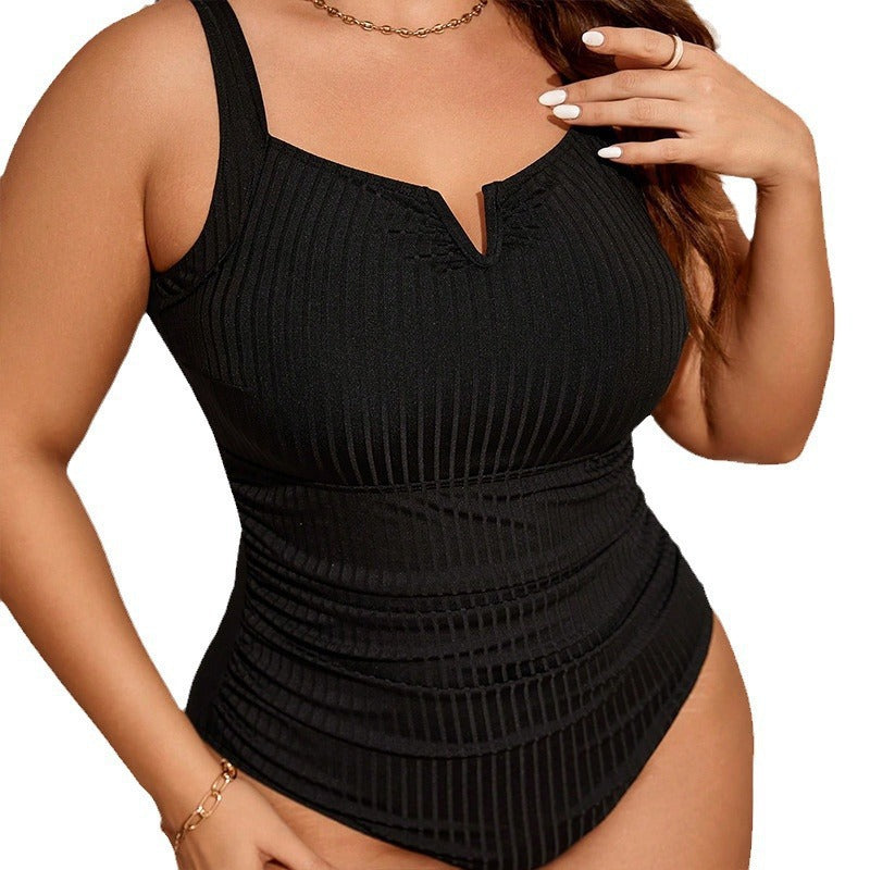 Damen Einteiliger Badeanzug mit stilvollem Rippendesign Echo Archiv