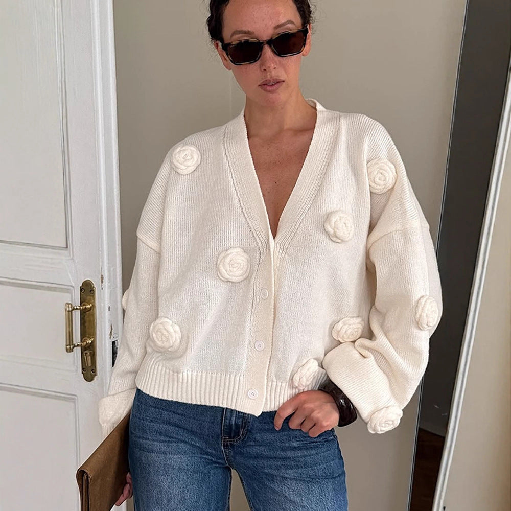 Damen Oversize-Strickcardigan mit dreidimensionalen Rosenapplikationen und V-Ausschnitt Echoarchiv