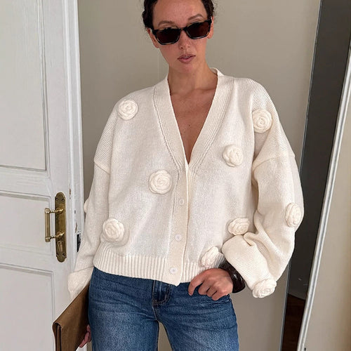 Damen Oversize-Strickcardigan mit dreidimensionalen Rosenapplikationen und V-Ausschnitt Echoarchiv