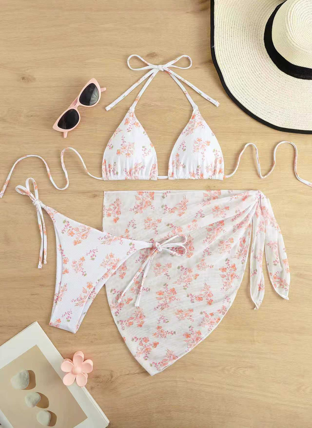 Damen Bikini-Set mit floralem Wickelrock Echo Archiv