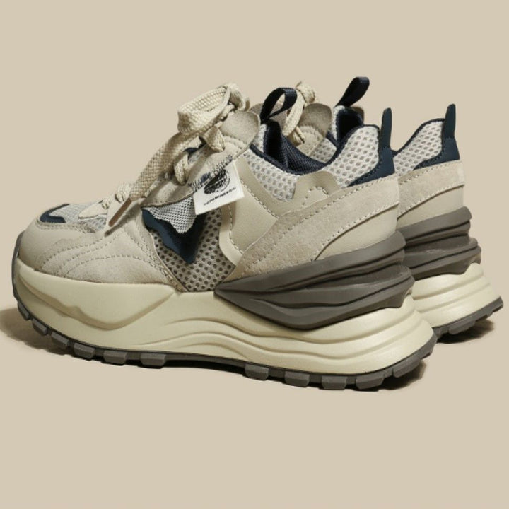 Damen Sportliche Sneakers mit innovativem Mesh und dämpfender Sohle Echo Archiv