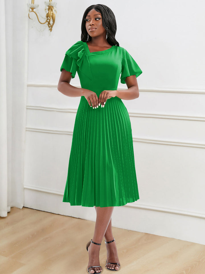 Damen Plissee-Kleid mit asymmetrischem Schnitt und eleganter Rüsche Echo Archiv