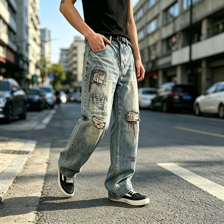 Herren lockere Denim-Jeans im Used-Look Echoarchiv