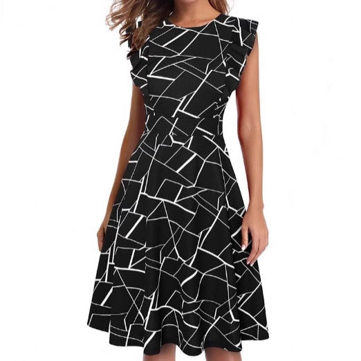 Damen elegantes Sommerkleid mit Rüschendetails und floralem Muster Echo Archiv