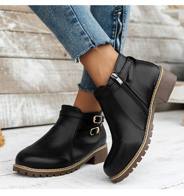 Damen nan Stiefelette mit doppelten Zierriemen, profilierter Traktorsohle und niedrigem Blockabsatz Echo Archiv