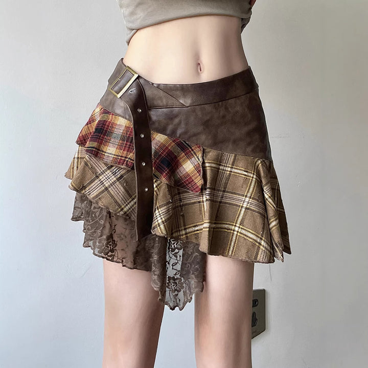 Damen Modischer Wickelrock mit asymmetrischem Schnitt und lässigen Rüschendetails Echo Archiv