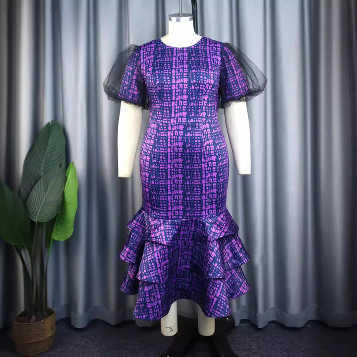 Damen elegantes Abendkleid mit voluminösen Rüschenärmeln und strukturiertem Rock Echo Archiv