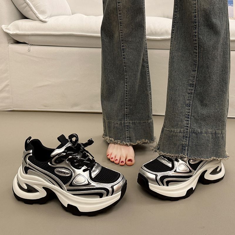 Damen Chunky Sneakers mit ergonomischer Dämpfung und sportlichem Design Echo Archiv