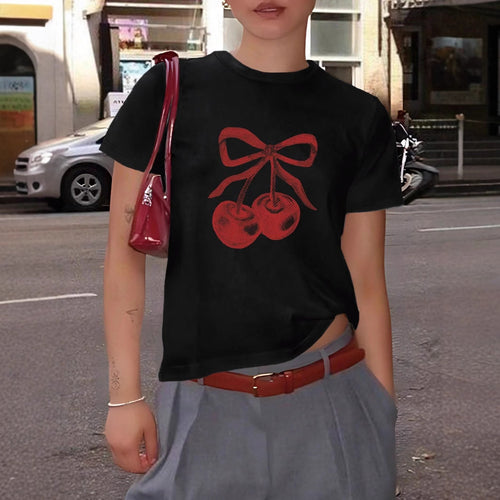 Damen T-Shirt mit fröhlichen Kirschmotiven und hochwertigem Baumwollmaterial Echo Archiv